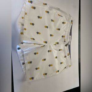 Amazon Essentials White Shorts with Pineapple Design